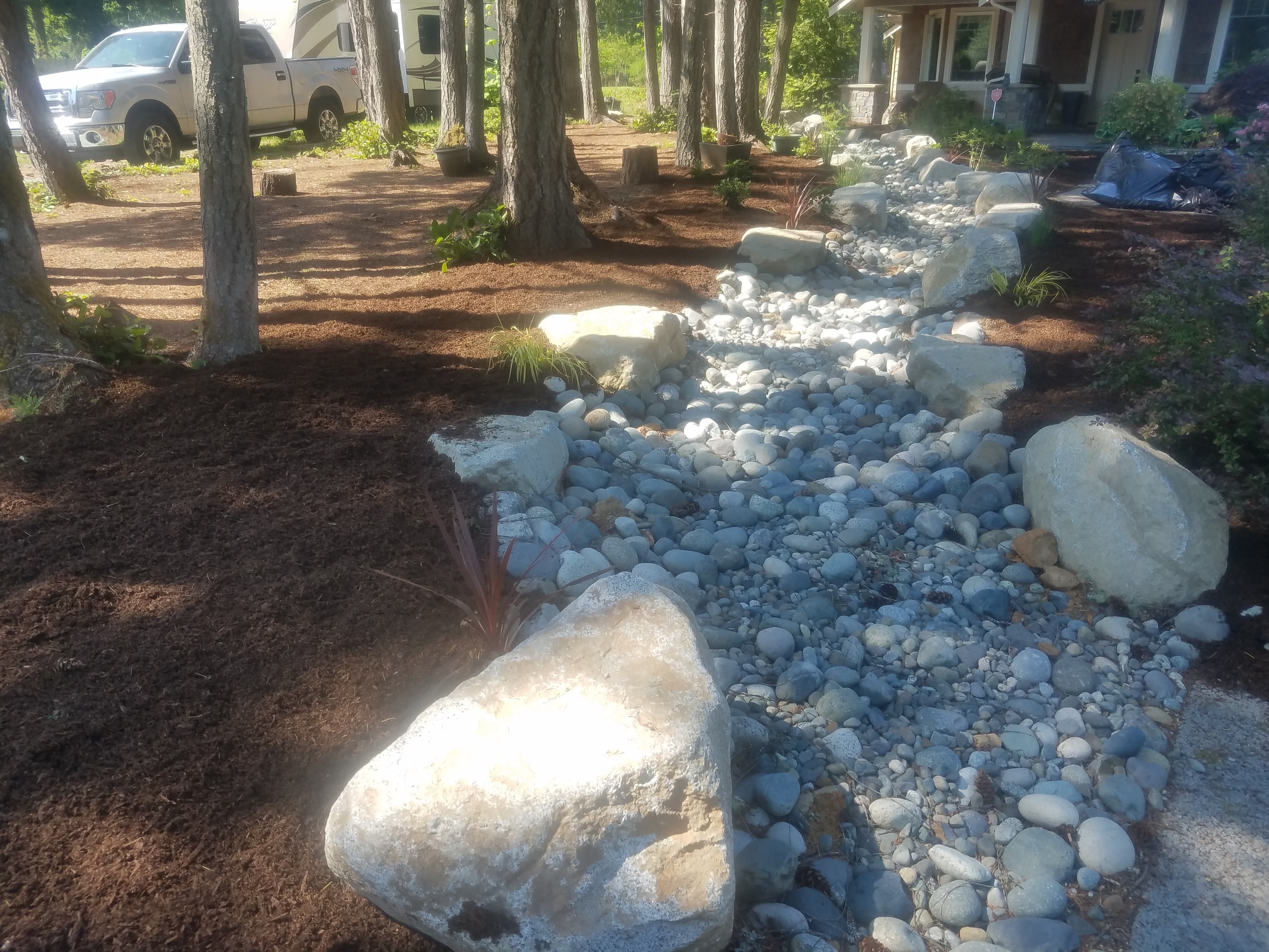 hardscaping, landscaping, lawncare, concrete, stones, mulch, clean-up - 20180515_151752.jpg